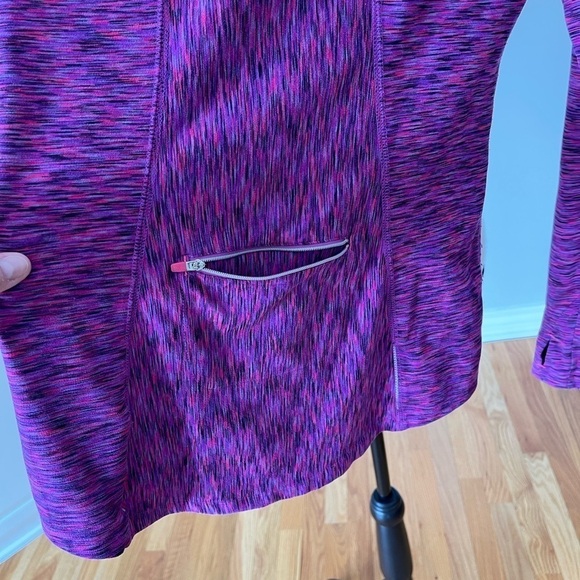 Athleta XS quarter zip pullover top athletic wear with thumb holes - Picture 12 of 15